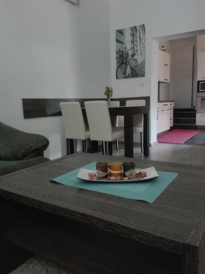 Centrum Apartman Kukucinova6 Kosice Luaran gambar